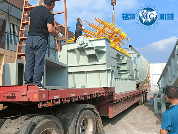 �Ͼ��{�~���F(tu��n)�ɷ�ɰ�{���a(ch��n)���b܇��