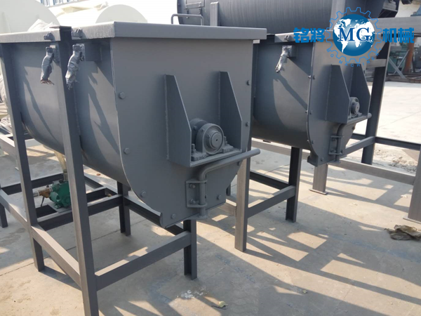 ��ʯ����ɫ�����������ˆ��}?