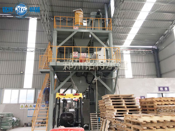 ����(g��)ƿ�i��(d��o)�¾C�������ʵ�����ʯ��C�����Þ�γɞ��ϴ��y��